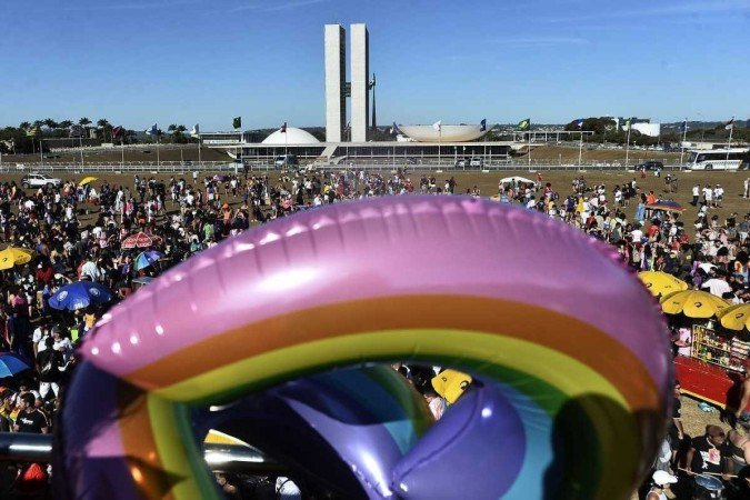 03/07/2022. Crédito: Minervino Júnior/CB/D.A Press. Brasil. Brasilia - DF. Parada LGBT na Esplanada dos Ministérios. - (crédito: Minervino Júnior/CB/D.A.Press) 03/07/2022. Crédito: Minervino Júnior/CB/D.A Press. Brasil. Brasilia - DF. Parada LGBT na Esplanada dos Ministérios. - (crédito: Minervino Júnior/CB/D.A.Press)