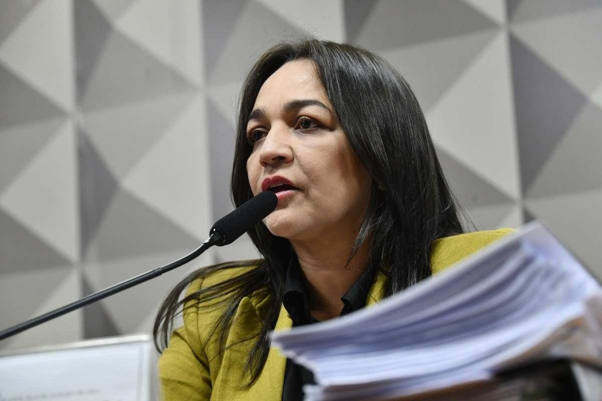 Relatora da CPMI rebate Hugo Motta: 'Houve tentativa de golpe'