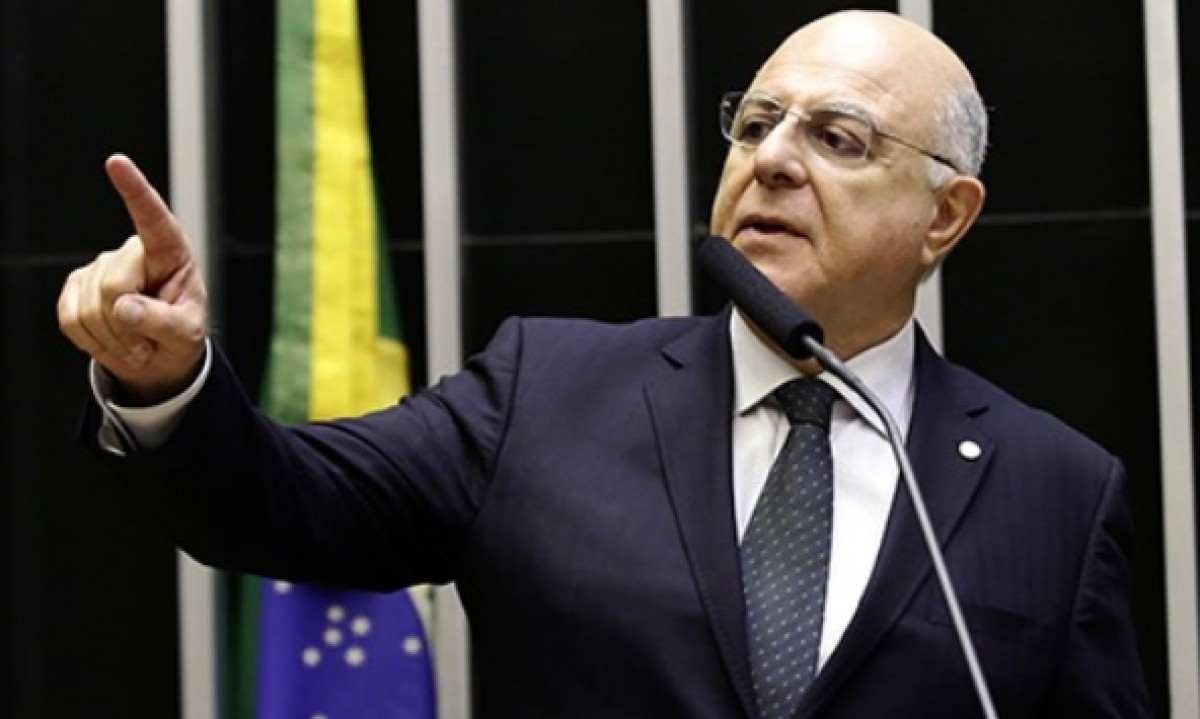 Deputado faz mobilização para derrubar vetos sobre os fundos FIIs e Fiagros