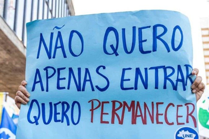 No Dia do Estudante, comemorado em 11 de agosto, destaca-se a necessidade de intensificar as mobilizações em defesa da educação brasileira - (crédito: Divulgação) No Dia do Estudante, comemorado em 11 de agosto, destaca-se a necessidade de intensificar as mobilizações em defesa da educação brasileira - (crédito: Divulgação)