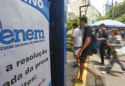 O prazo para inscrição no exame nacional vai de hoje a 6 de junho -  (crédito:  Paulo Pinto/Agência Brasil)