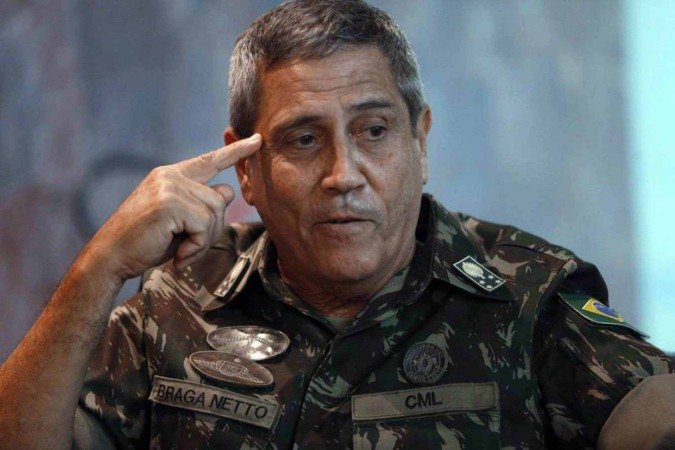 Denunciado como um dos líderes do plano golpista, Braga Netto está preso desde 14 de dezembro - (crédito: Fernando Frazão/Agencia Brasil) Denunciado como um dos líderes do plano golpista, Braga Netto está preso desde 14 de dezembro - (crédito: Fernando Frazão/Agencia Brasil)