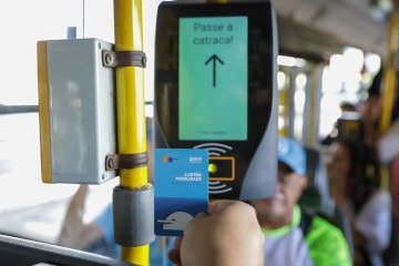 Programa 'Vai de Graça' oferece transporte gratuito aos domingos e feriados na capital -  (crédito: Geovana Albuquerque / Agência Brasília)