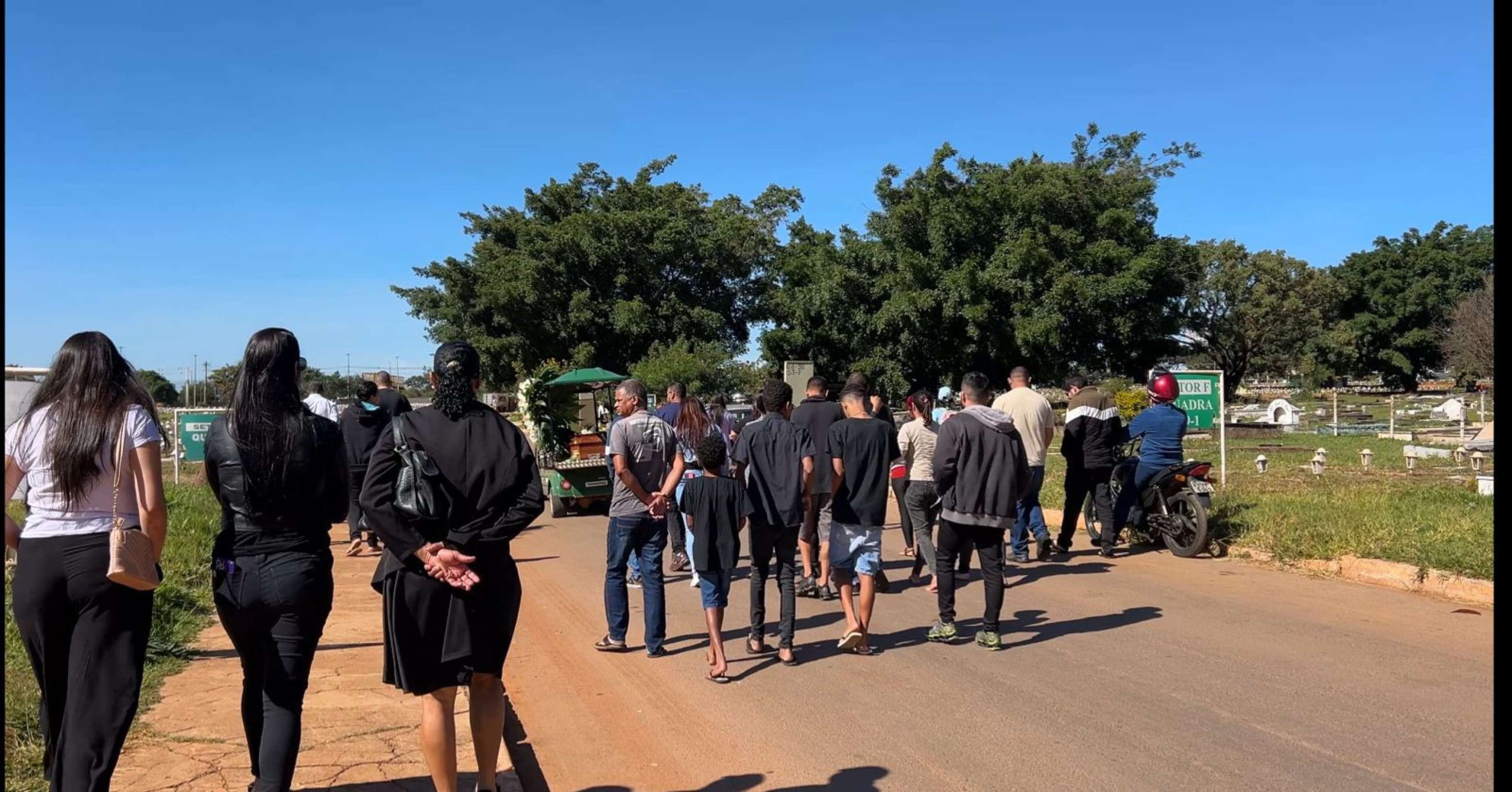 Vítima de feminicídio, Vanessa da Conceição é enterrada nesta terça (20/5)
