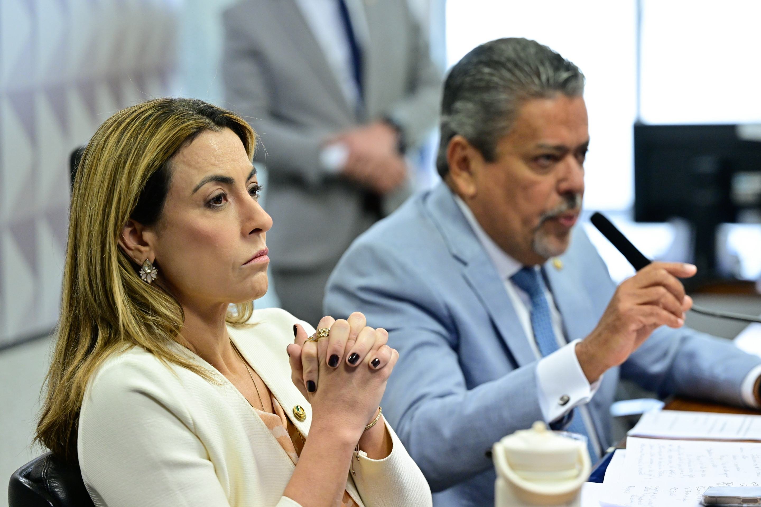 CPI das Bets termina sem relatório final e rejeita pedido de indiciamento de Virgínia e Deolane