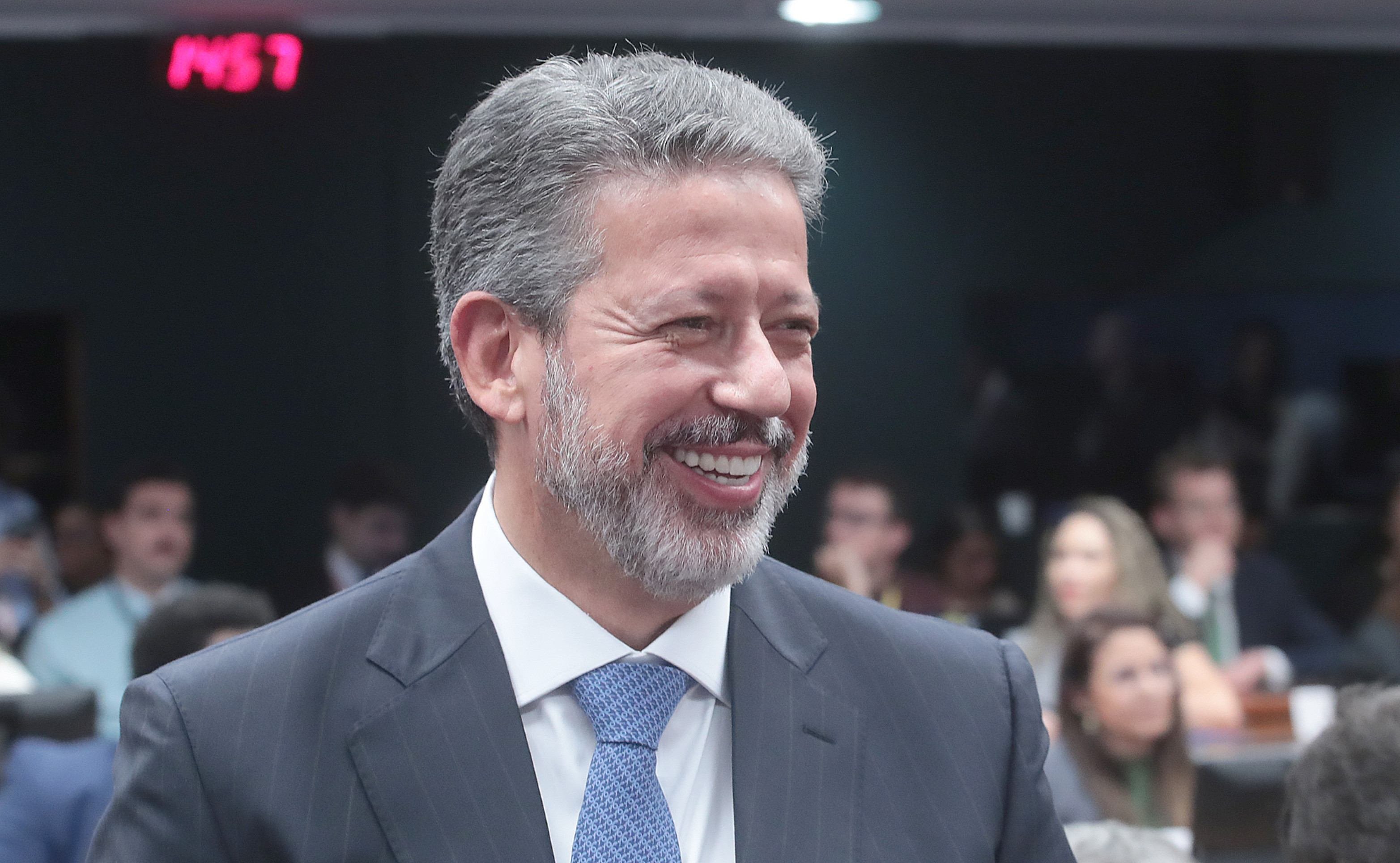 Urgência na atualização da tabela do IR entra na pauta da Câmara Urgência na atualização da tabela do IR entra na pauta da Câmara